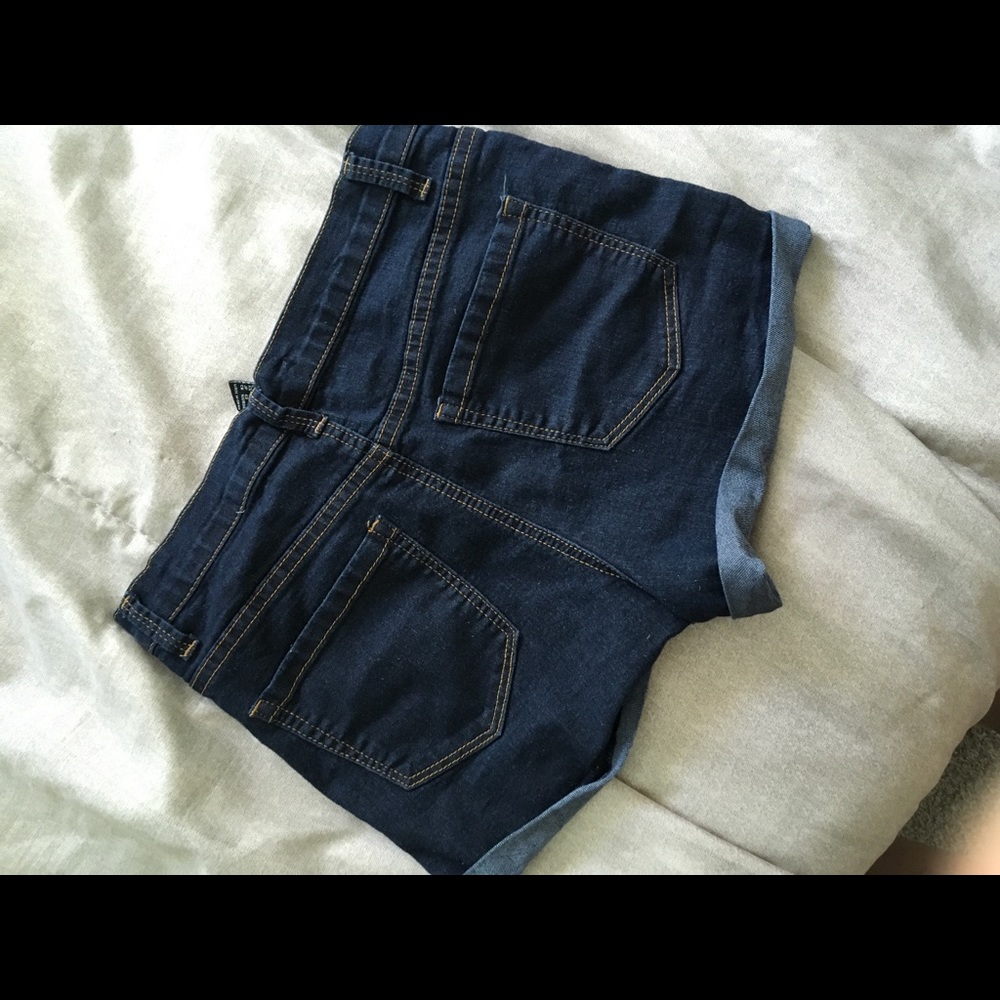 Shorts - Picture 2 of 2